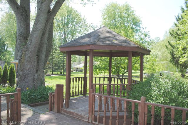 15507 Park Lane, Northville Township, MI 48170