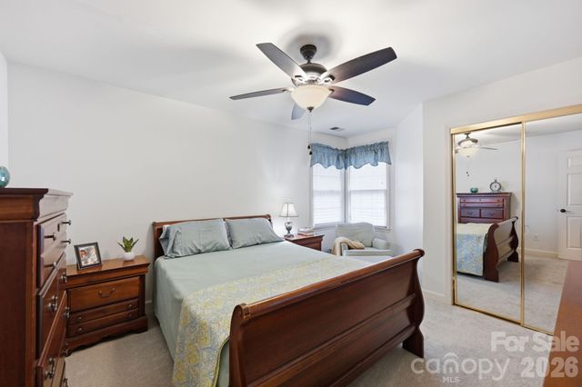 7014 Walton Heath Lane, Charlotte, NC 28277