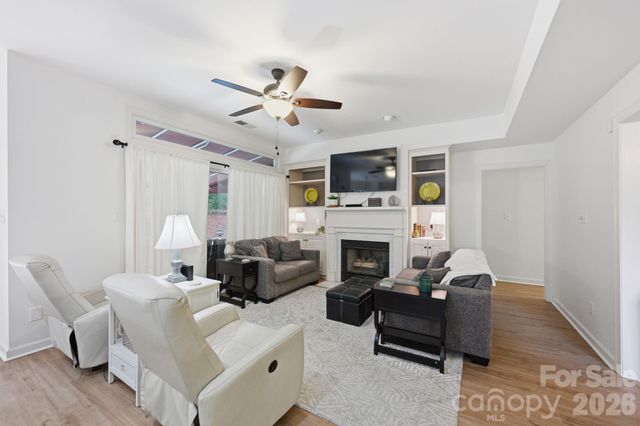 7014 Walton Heath Lane, Charlotte, NC 28277