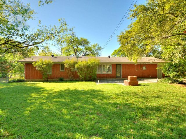 2600 Twin Oaks DR, Austin, TX 78757