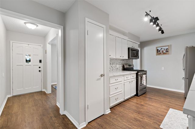 4302 Seneca Street, Pasadena, TX 77504
