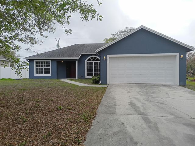 132 SW Elderberry Drive, Port St. Lucie, Port St Lucie, FL 34953