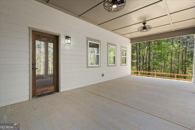 327 Crest Pointe S, Bremen, GA 30110