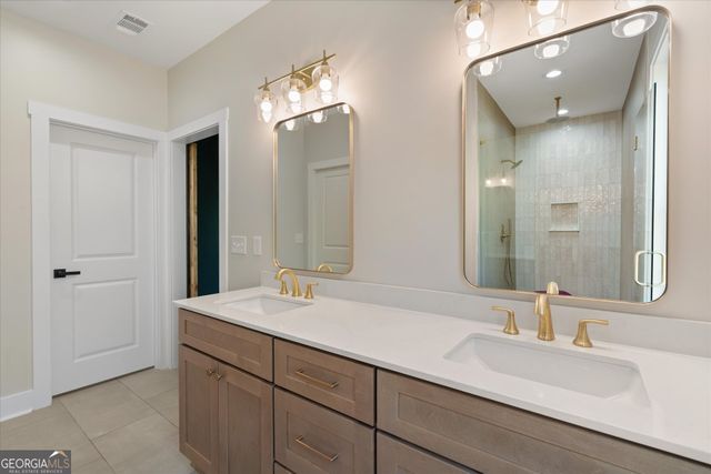 327 Crest Pointe S, Bremen, GA 30110