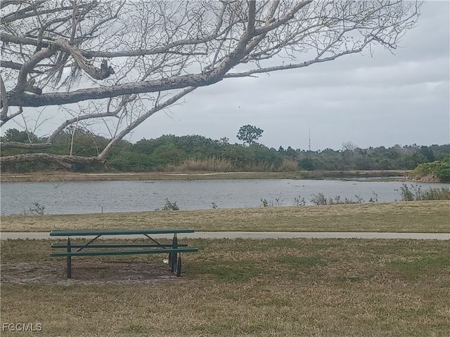 4033 W Palomar CIR, Labelle, FL 33935