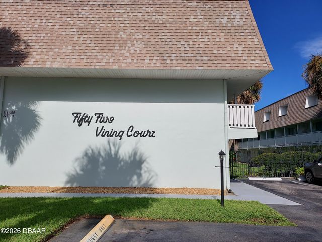 55 Vining Ct Apt 204, Ormond Beach, FL 32176