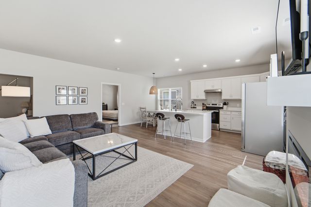2804 NW 32nd Lane, Ankeny, IA 50023