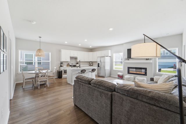 2804 NW 32nd Lane, Ankeny, IA 50023