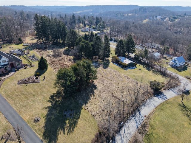 4990 Lakewood Rd, Hampton, PA 15044