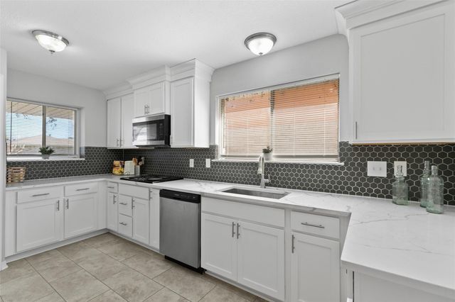 11431 Bethnal Green Drive, Houston, TX 77066