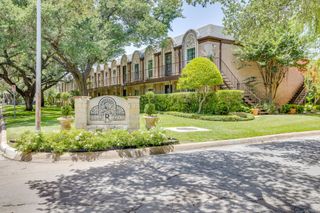 4102 Ridglea Country Club Drive 1503, Fort Worth, TX 76126