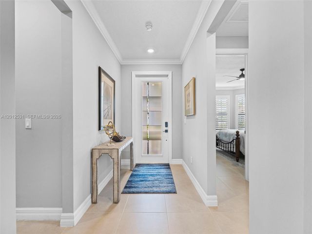 4460 Waterside Dr, Oakland Park, FL 33309
