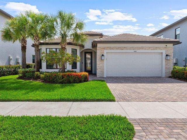 4460 Waterside Dr, Oakland Park, FL 33309