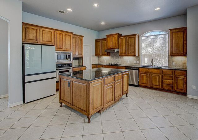 2785 Lake Forest DR, Round Rock, TX 78665