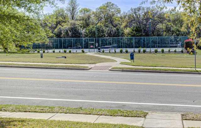 2785 Lake Forest DR, Round Rock, TX 78665