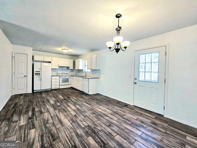 3622 E Melissa Lane, Douglasville, GA 30135