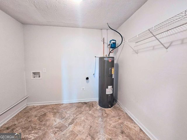 3622 E Melissa Lane, Douglasville, GA 30135