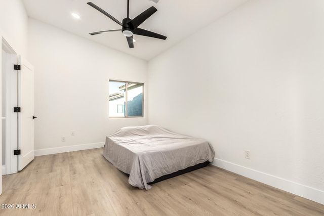 3034 N 39TH Street 12, Phoenix, AZ 85018