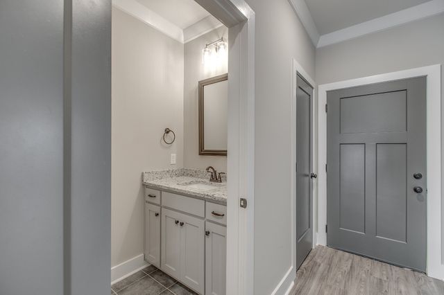 1907 Windhelm Dr, Murfreesboro, TN 37129