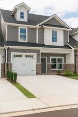 1907 Windhelm Dr, Murfreesboro, TN 37129