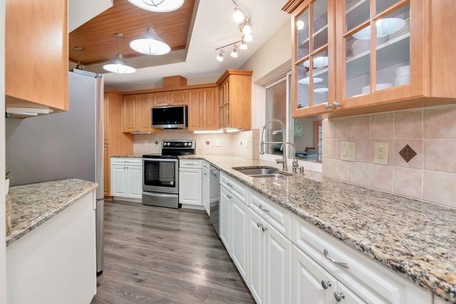 3910 TURKEY OAK DRIVE, Valrico, FL 33596