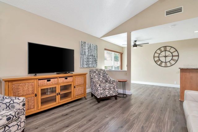 3910 TURKEY OAK DRIVE, Valrico, FL 33596