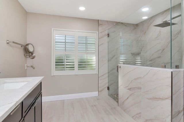 3910 TURKEY OAK DRIVE, Valrico, FL 33596