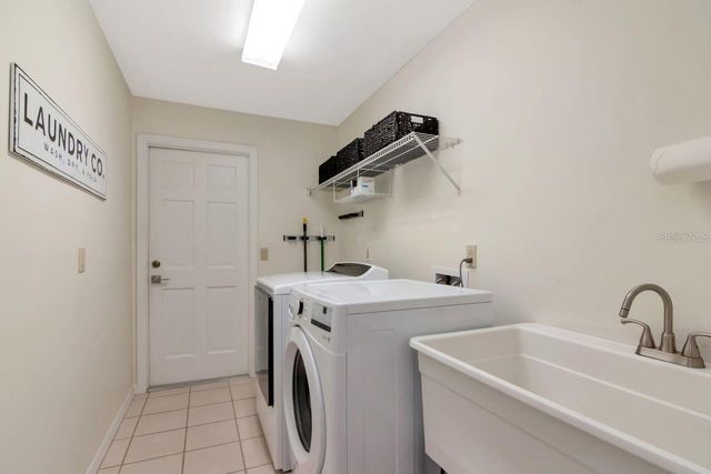 3910 TURKEY OAK DRIVE, Valrico, FL 33596