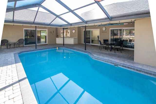 3910 TURKEY OAK DRIVE, Valrico, FL 33596