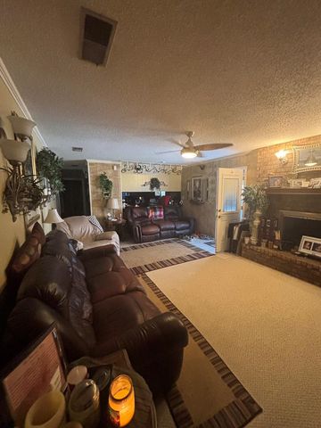 10708 W April, Odessa, TX 79764