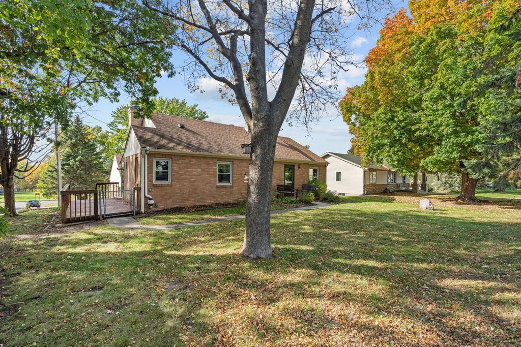 8142 Victoria Drive, Victoria, MN 55386 — photo 3