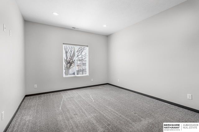 340 Addie Lane, Seward, NE 68434