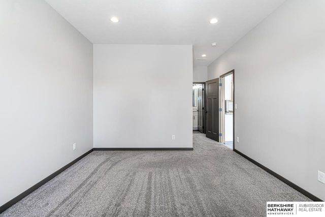 340 Addie Lane, Seward, NE 68434