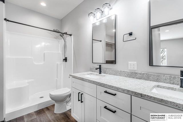 340 Addie Lane, Seward, NE 68434