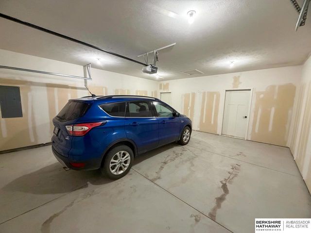 340 Addie Lane, Seward, NE 68434