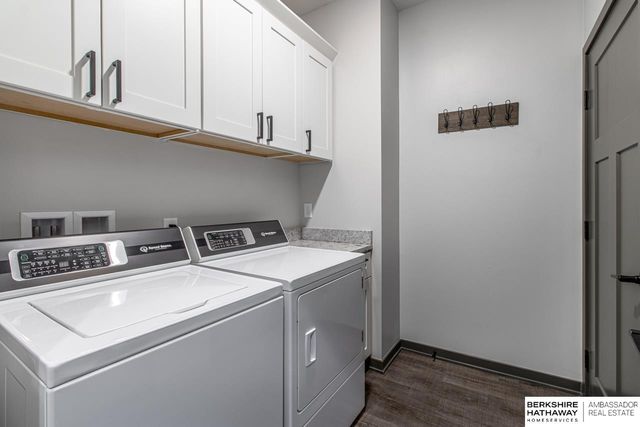 340 Addie Lane, Seward, NE 68434