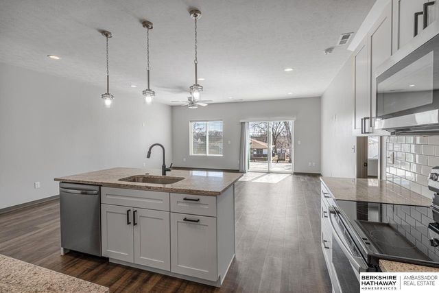 340 Addie Lane, Seward, NE 68434