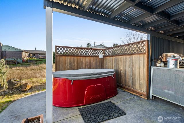 7065 Grandview Place, Gig Harbor, WA 98335