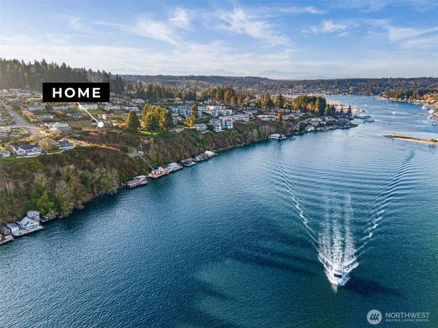7065 Grandview Place, Gig Harbor, WA 98335
