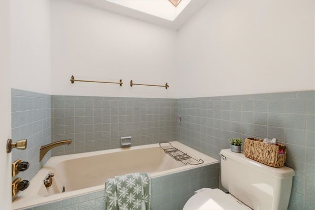 1951 S Cypress, Wichita, KS 67207
