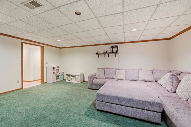 1951 S Cypress, Wichita, KS 67207