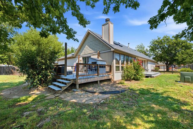 1951 S Cypress, Wichita, KS 67207