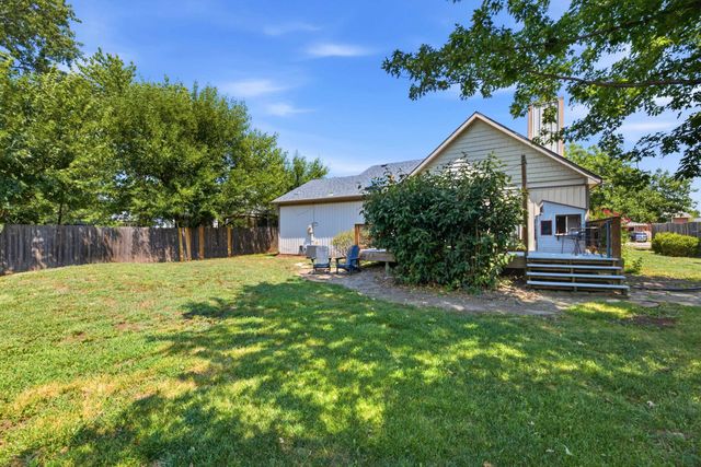 1951 S Cypress, Wichita, KS 67207
