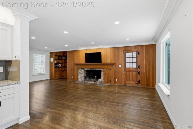 24924 Riverwood Drive, Franklin Village, MI 48025