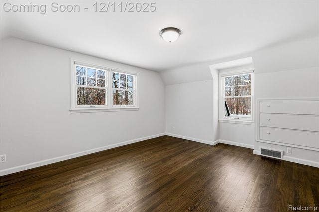 24924 Riverwood Drive, Franklin Village, MI 48025