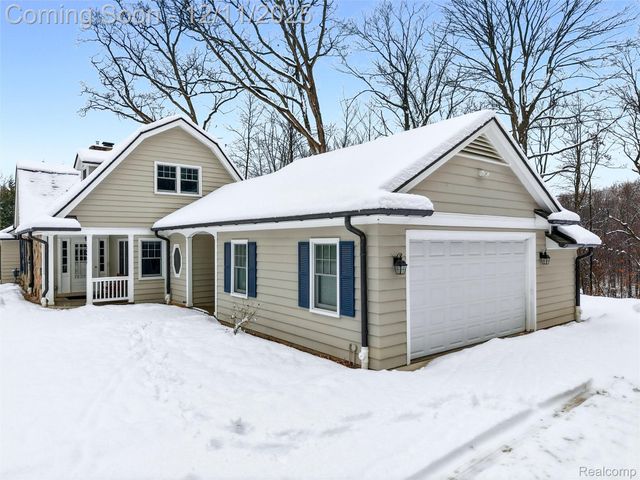 24924 Riverwood Drive, Franklin Village, MI 48025