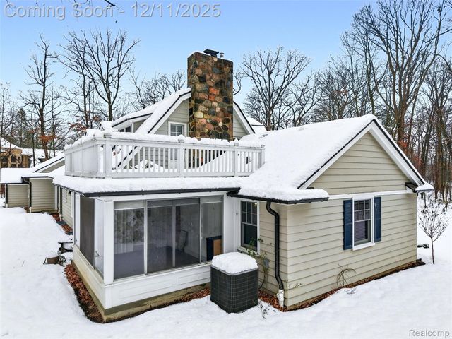 24924 Riverwood Drive, Franklin Village, MI 48025