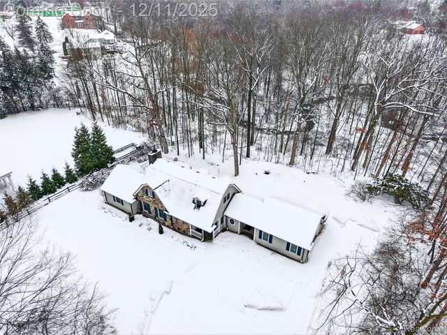 24924 Riverwood Drive, Franklin Village, MI 48025