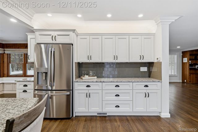 24924 Riverwood Drive, Franklin Village, MI 48025