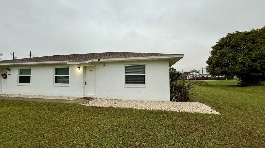 911 W ORANGE STREET 2, Kissimmee, FL 34741